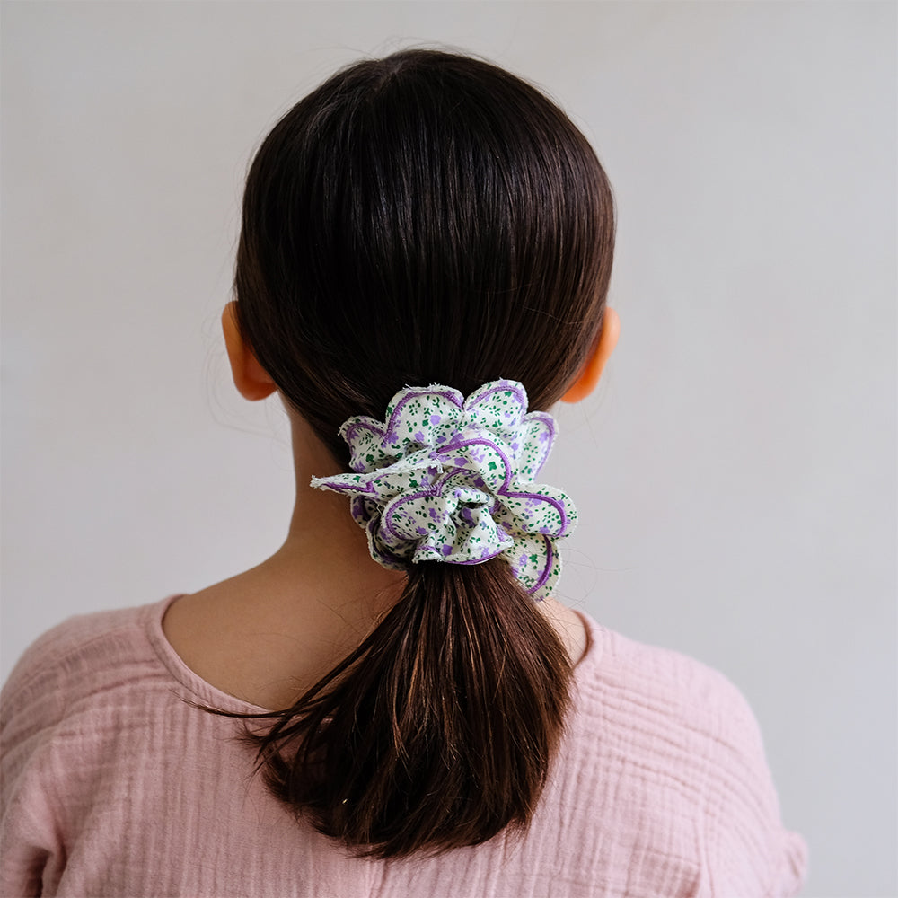 Mimi & Lula Scalloped Floral Scrunchie Lastik Toka