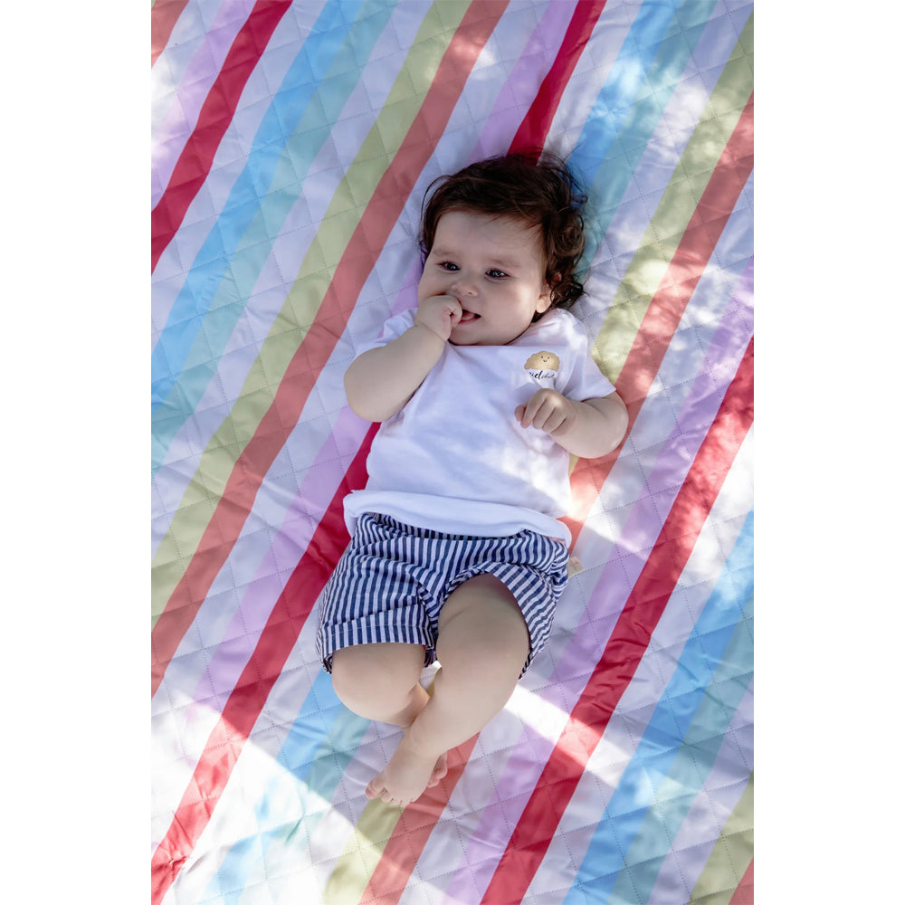 Miela Kids Kruvasan Tişört ve Çizgili Şort Bebek Takımı